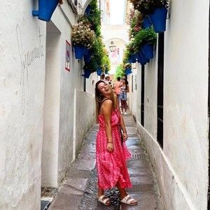 Meet your Posher, Kelly